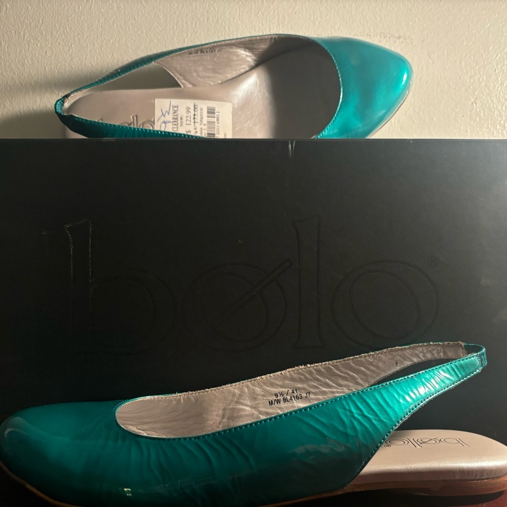 Bolo sling back flats . Turquoise never worn